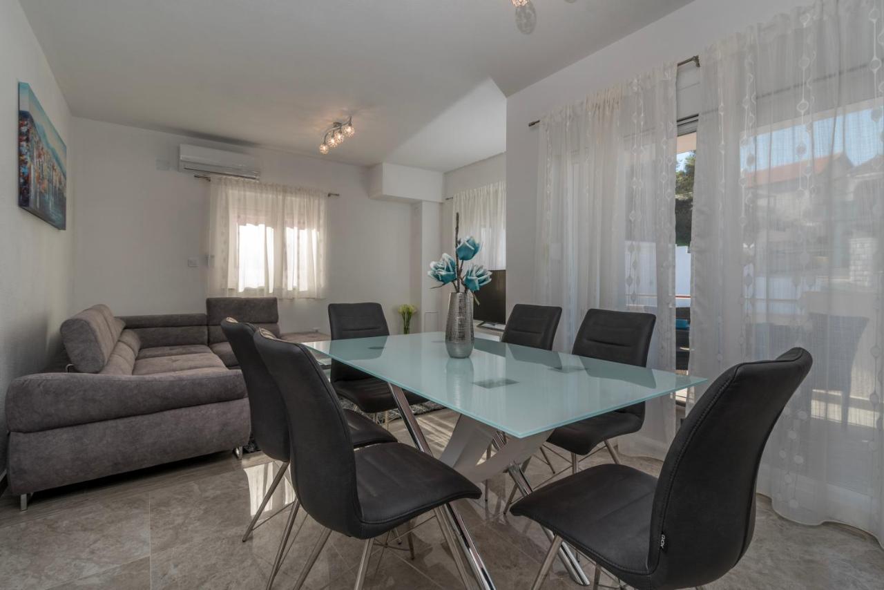 Apartments City View Трогир Екстериор снимка