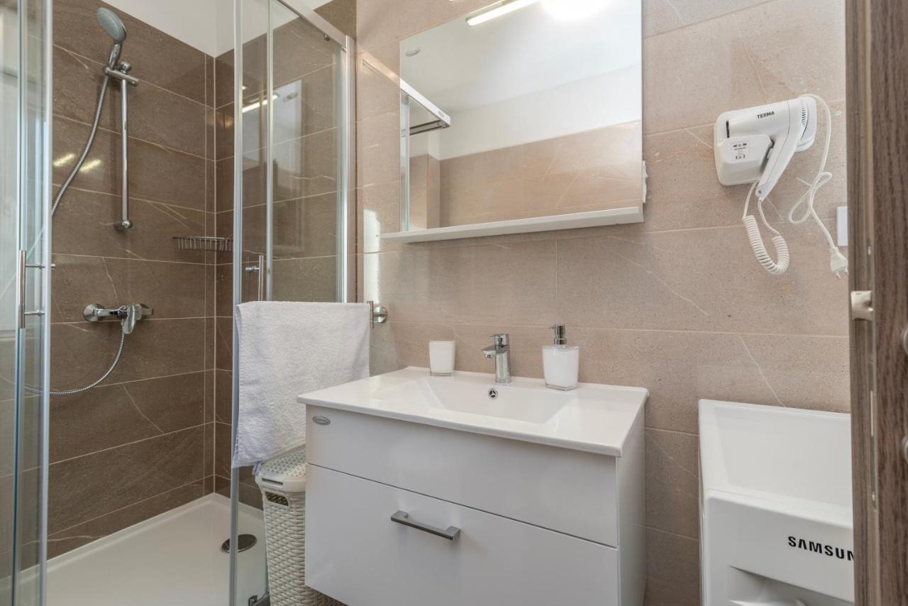 Apartments City View Трогир Екстериор снимка